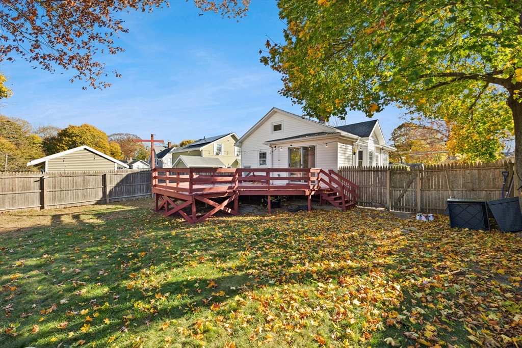 11 Winona Street