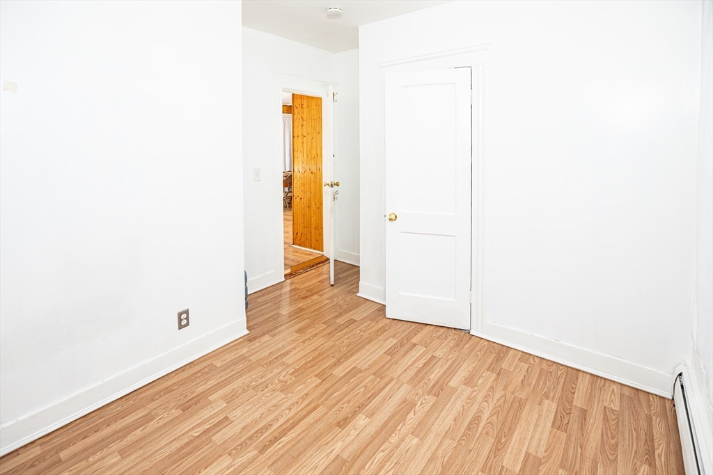 31-33 Garfield St, Central Falls