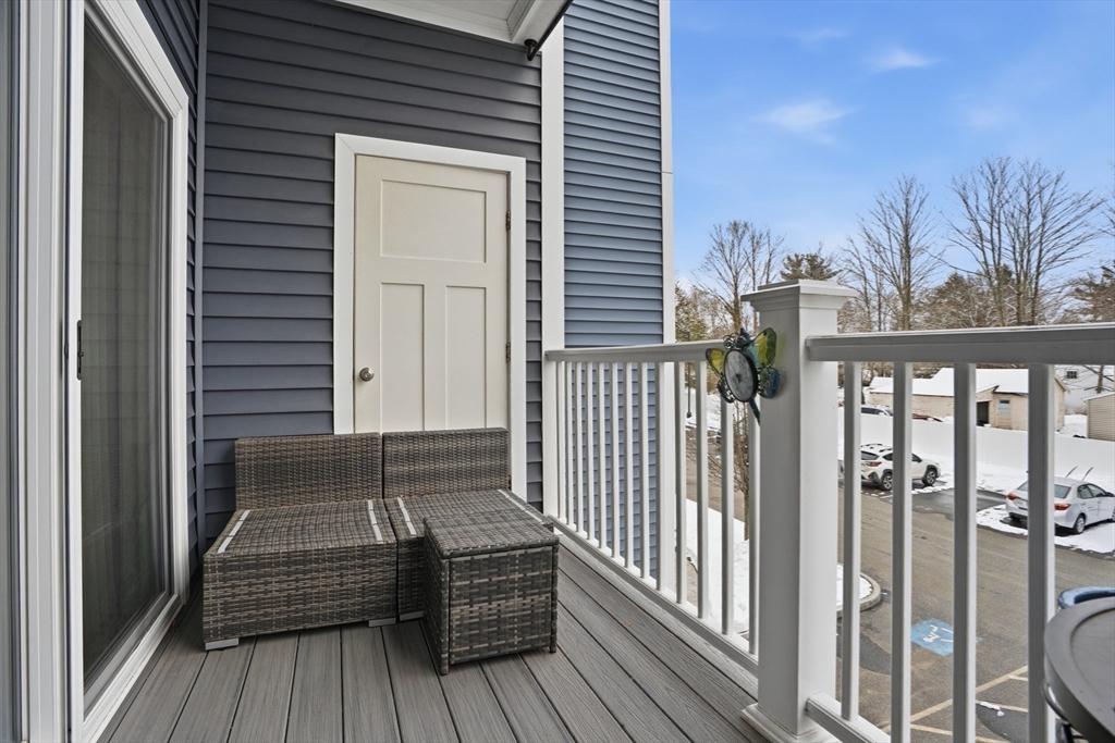 181 S Franklin St # 206