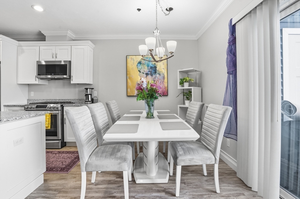 181 S Franklin St # 206