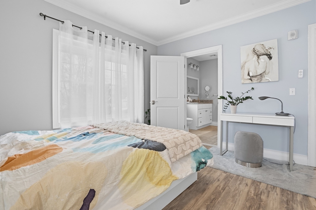 181 S Franklin St # 206