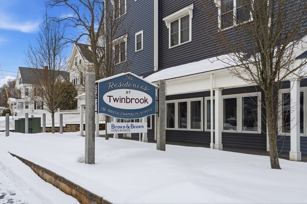181 S Franklin St # 206