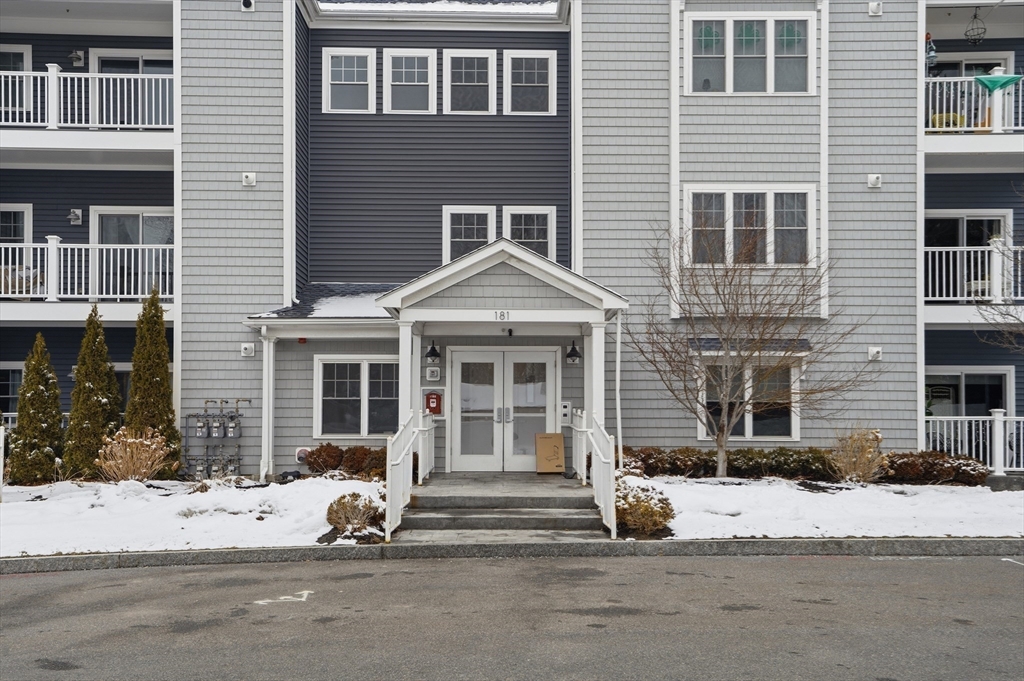 181 S Franklin St # 206