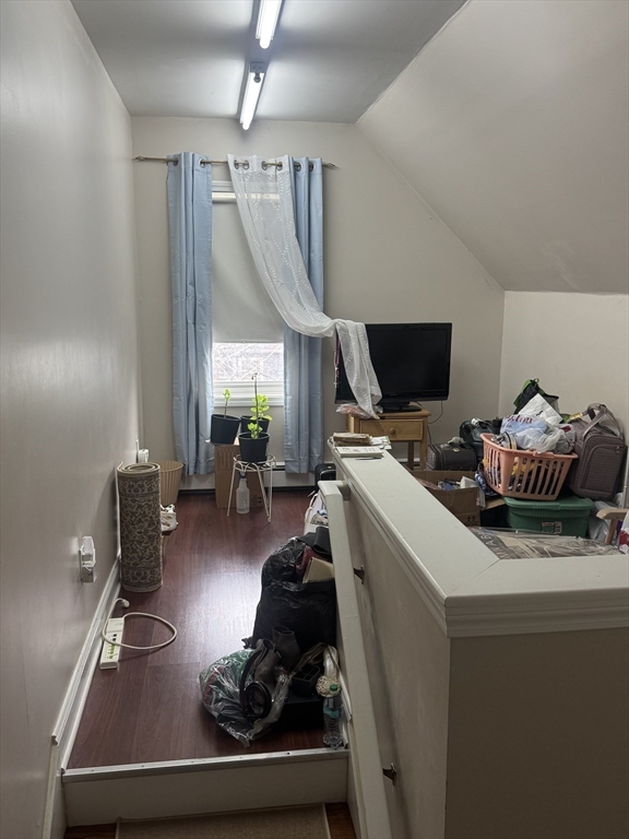 9 Marden Ave