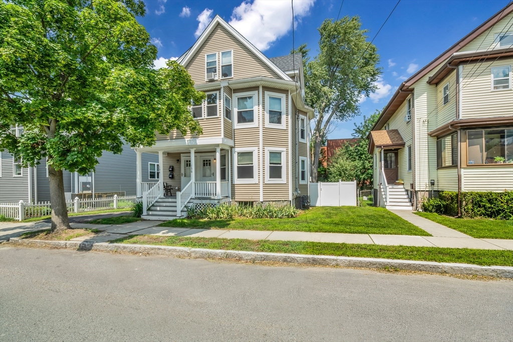 134 Willow St