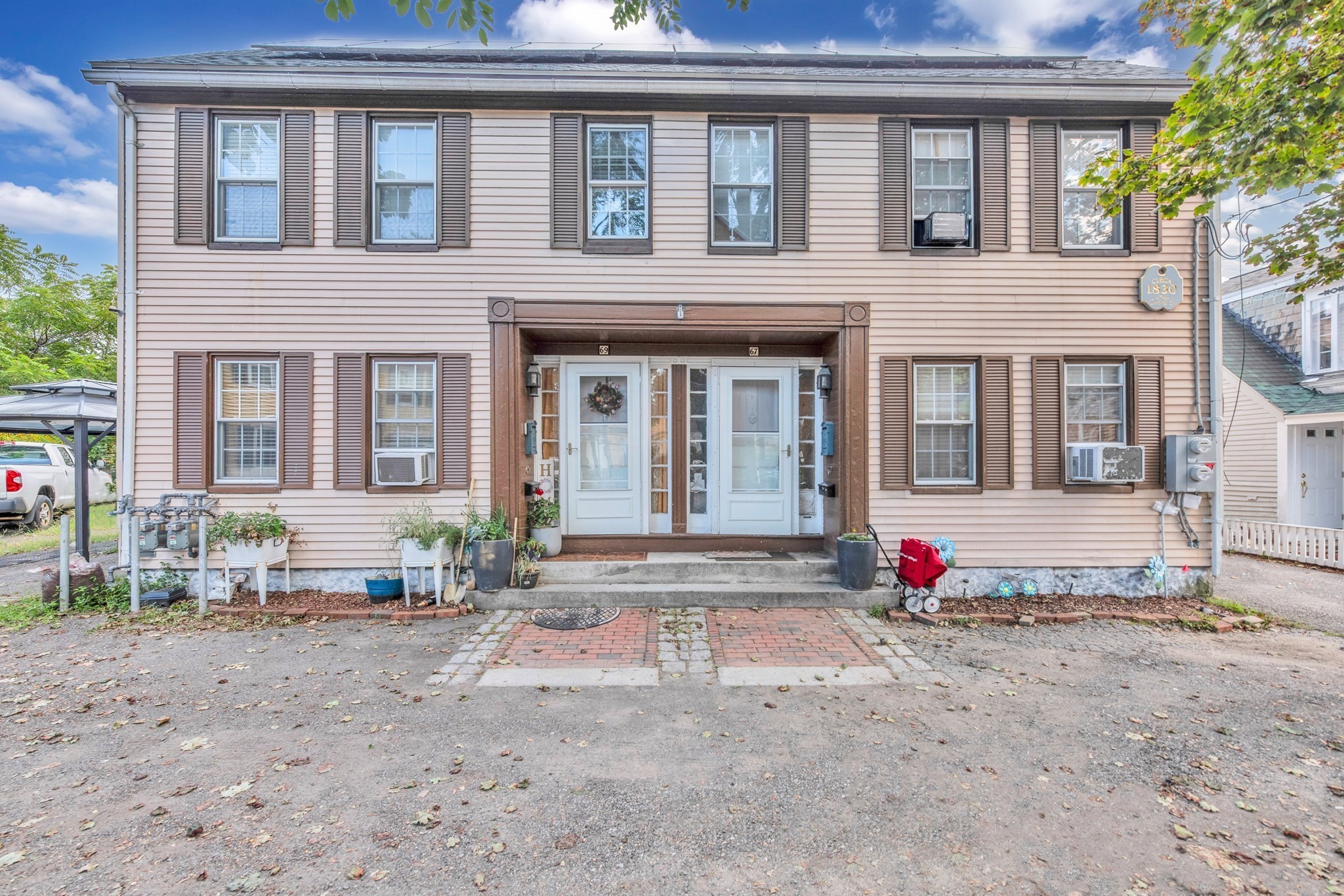 67-69 Central St