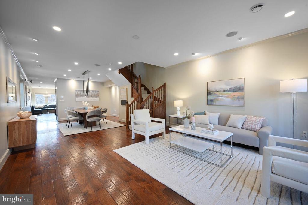 1353 EAST CAPITOL STREET SE
