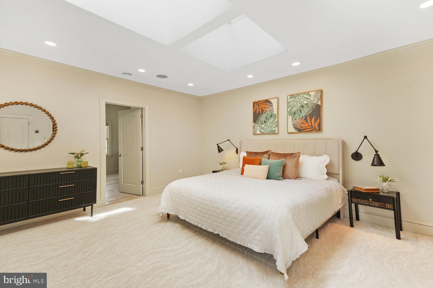 1353 EAST CAPITOL STREET SE