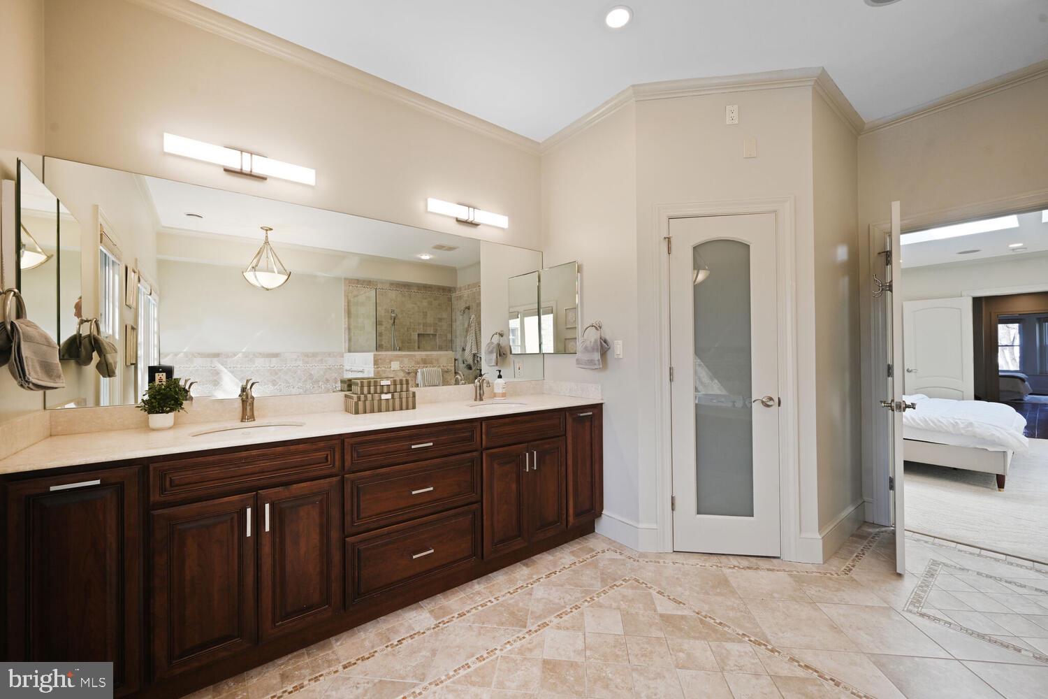 1353 EAST CAPITOL STREET SE