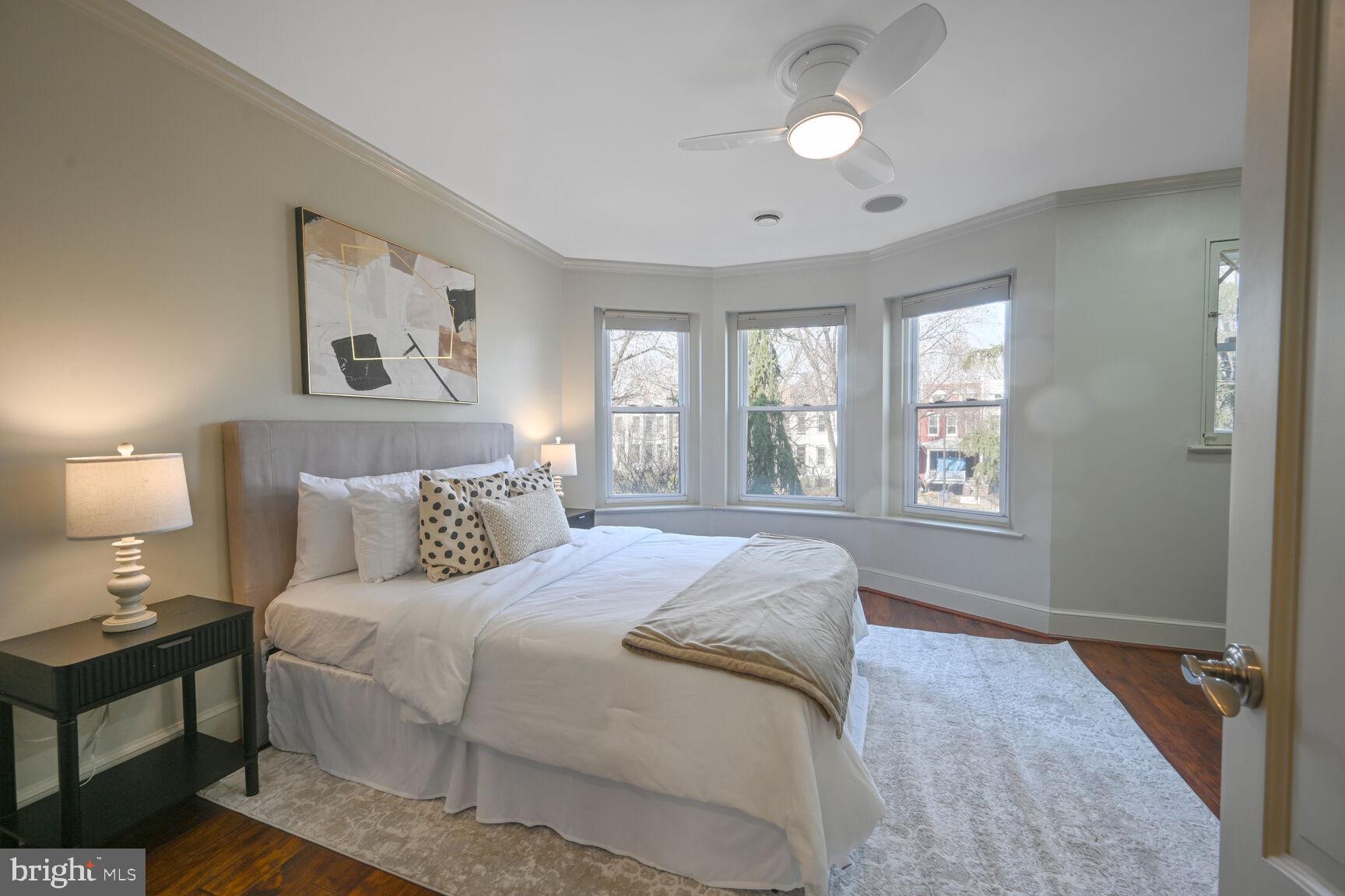 1353 EAST CAPITOL STREET SE