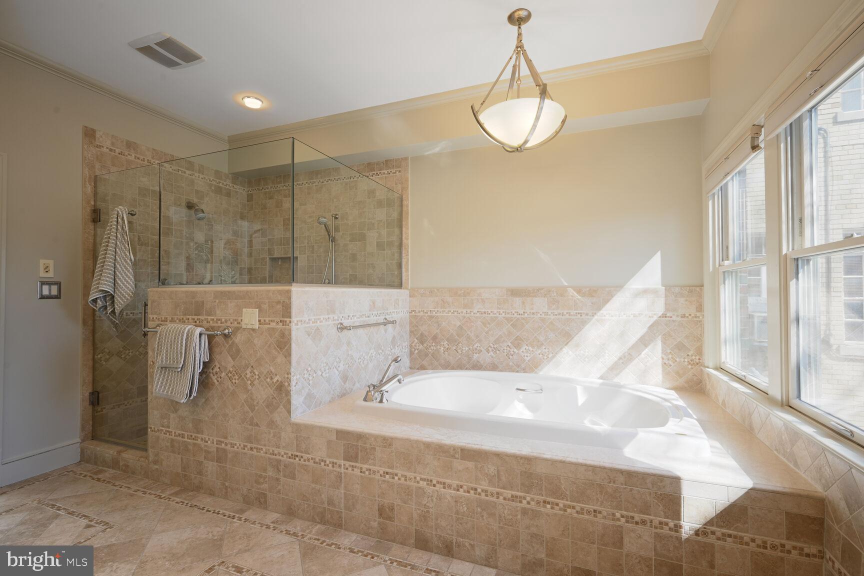 1353 EAST CAPITOL STREET SE