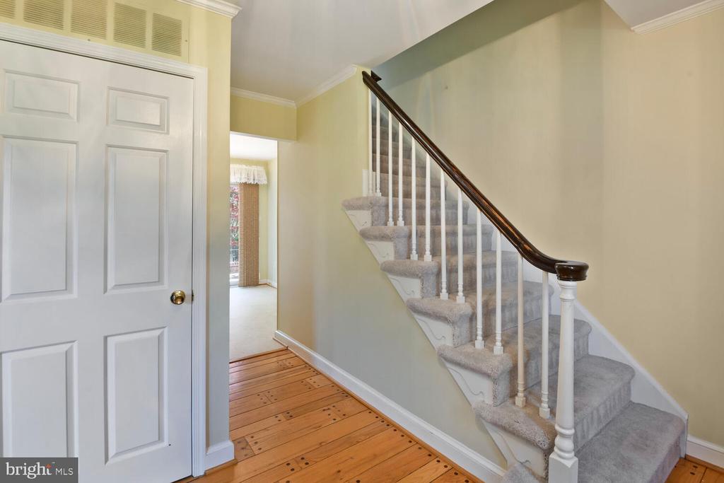 17028 BRIARDALE ROAD