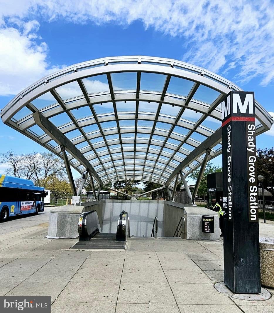 17028 BRIARDALE ROAD