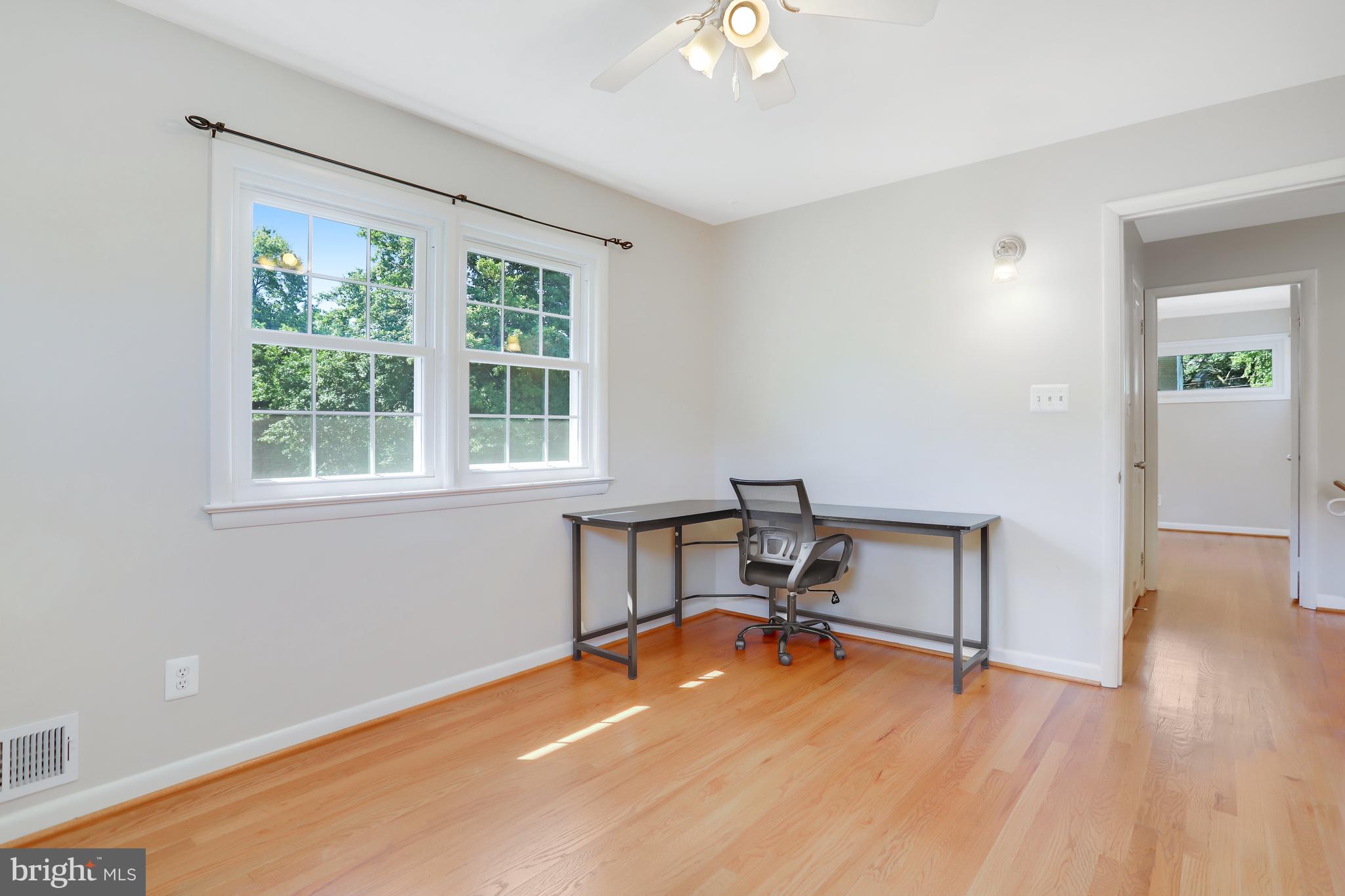 7224 VAN NESS COURT