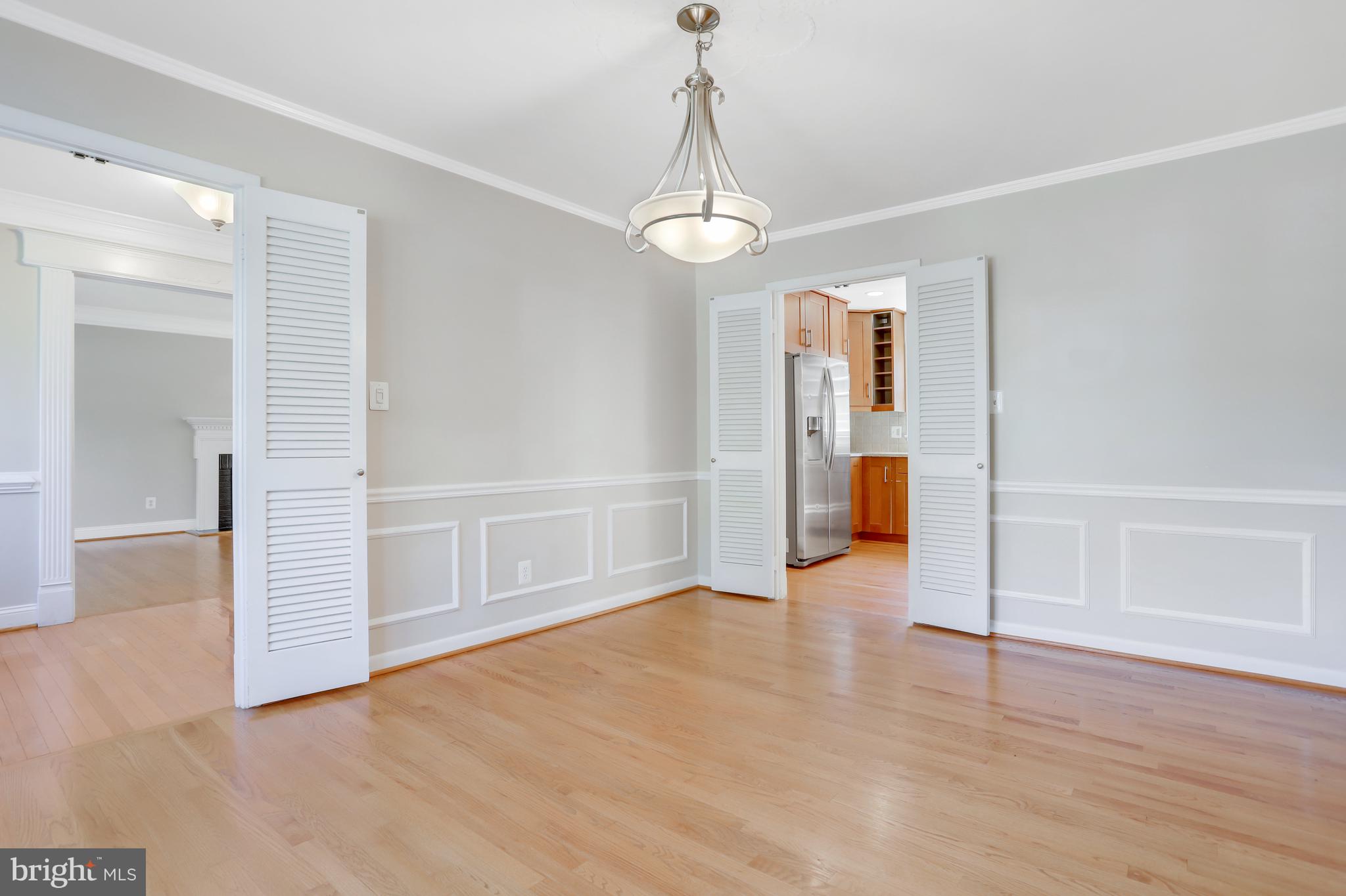 7224 VAN NESS COURT