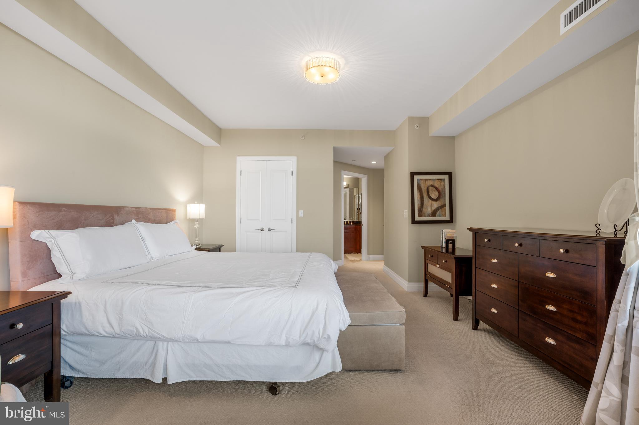 8220 CRESTWOOD HEIGHTS DRIVE 701