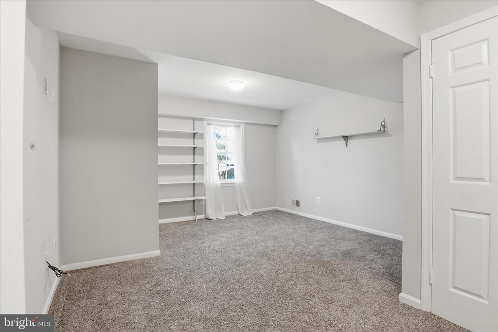 10101 MILL WHEEL LANE