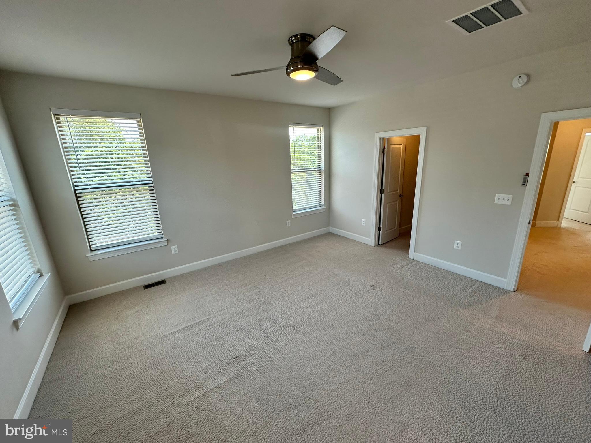 9889 HOPKINS LOOP
