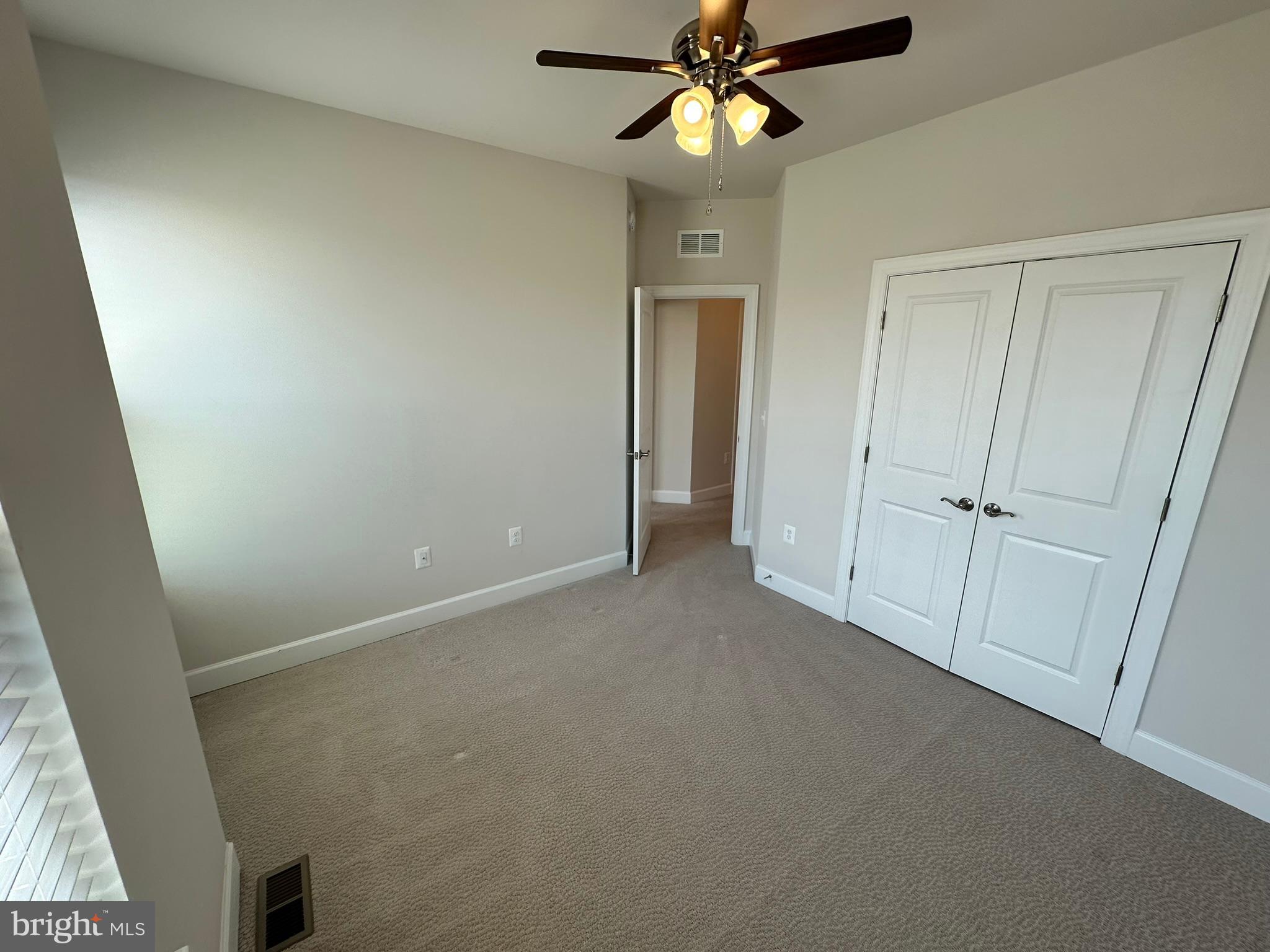 9889 HOPKINS LOOP