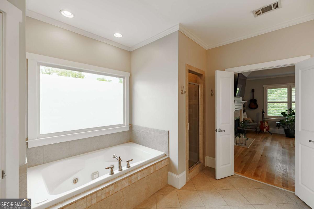 163 Easy Street
