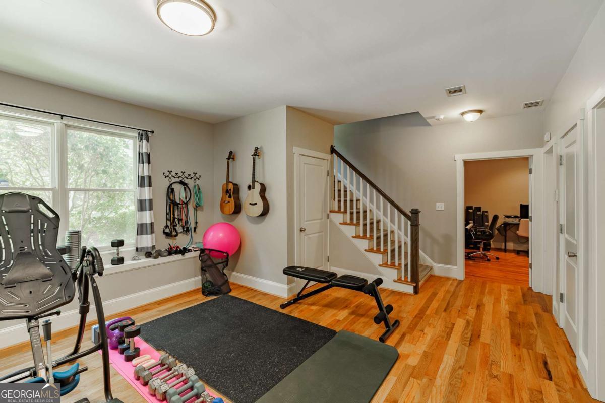 163 Easy Street