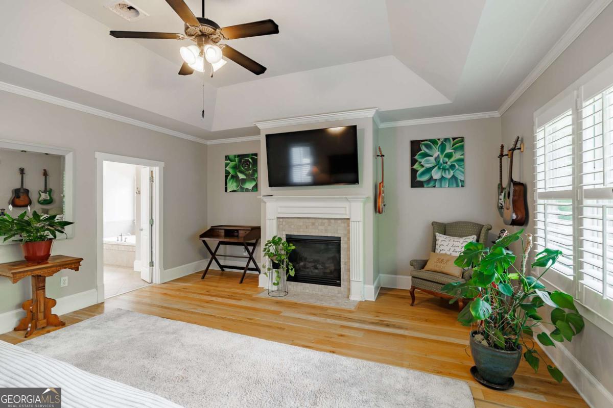 163 Easy Street