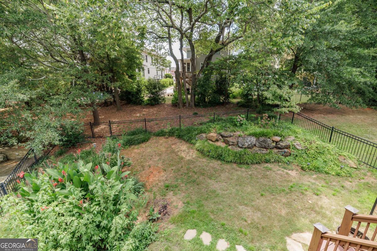 163 Easy Street