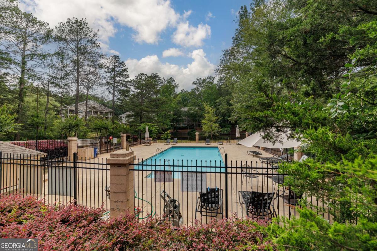 125 Woodlake Drive # 207