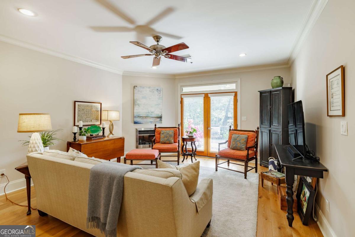 125 Woodlake Drive # 207