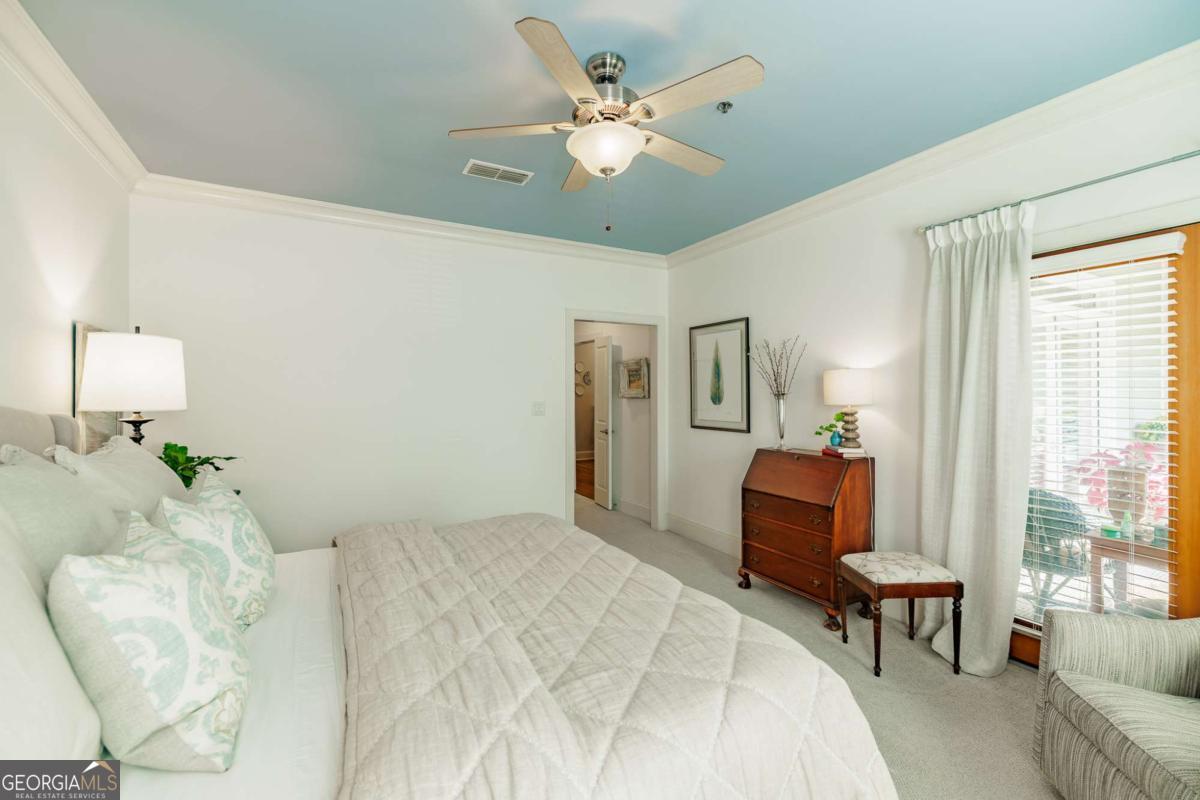 125 Woodlake Drive # 207