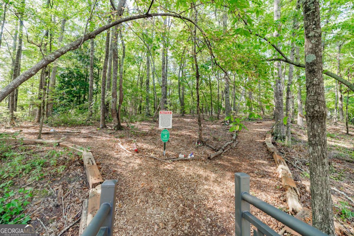 125 Woodlake Drive # 207