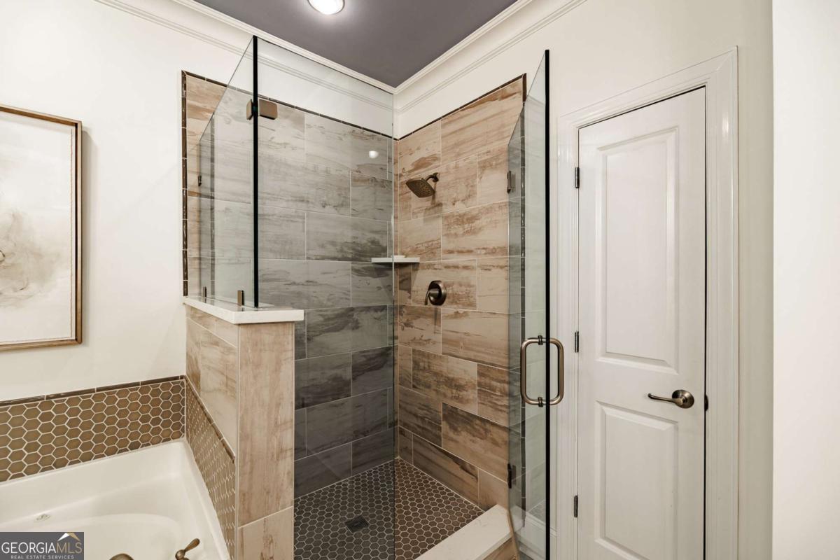 125 Woodlake Drive # 207