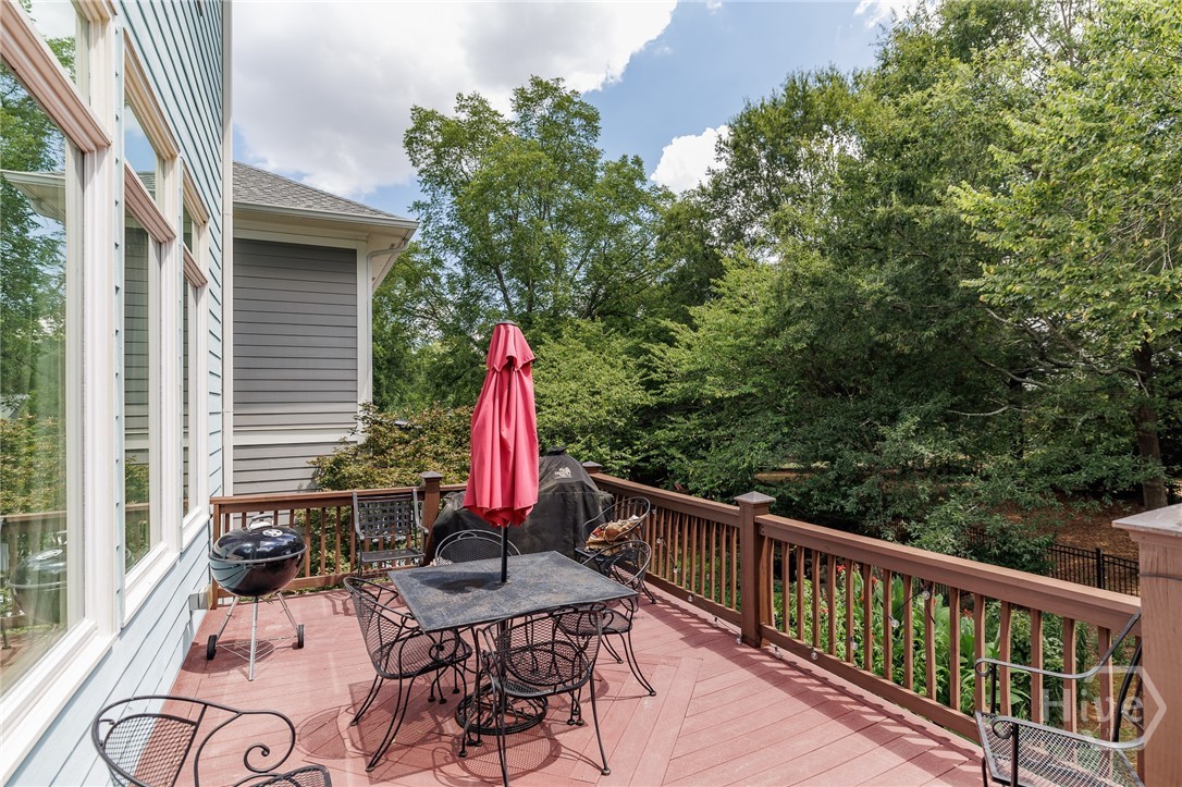 163 Easy Street