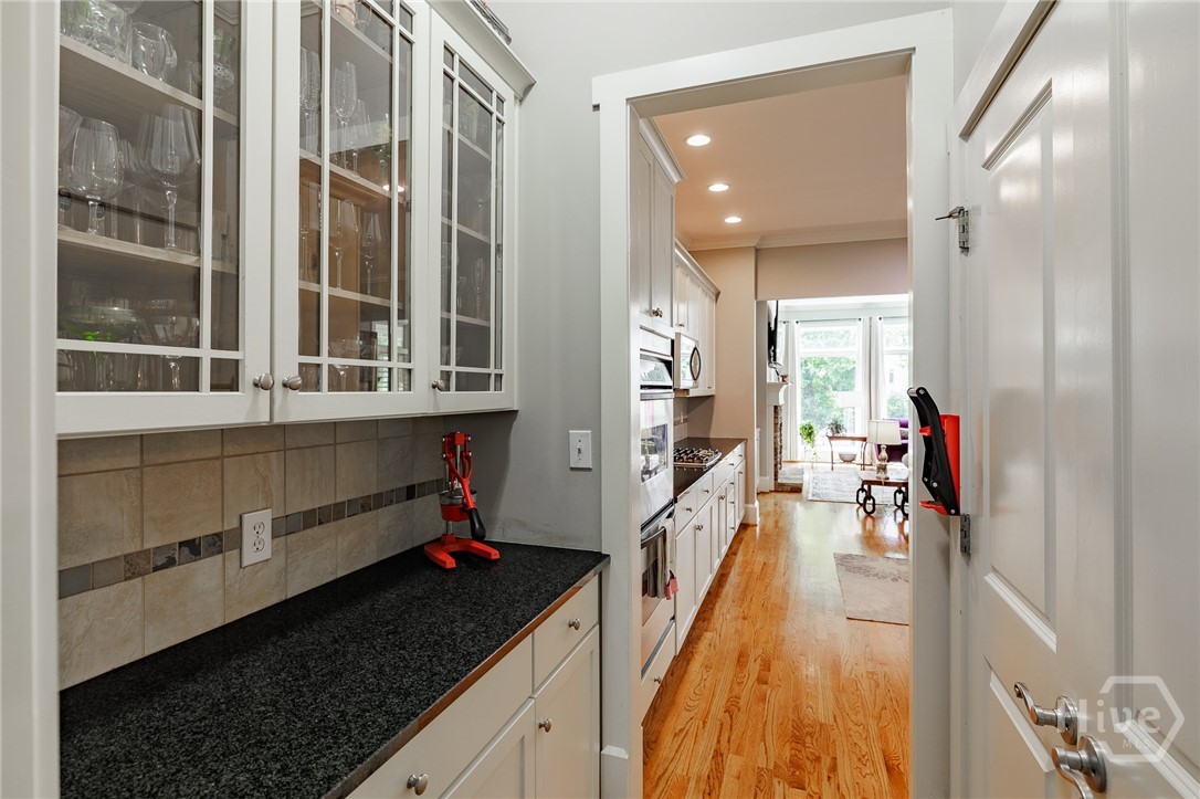 163 Easy Street