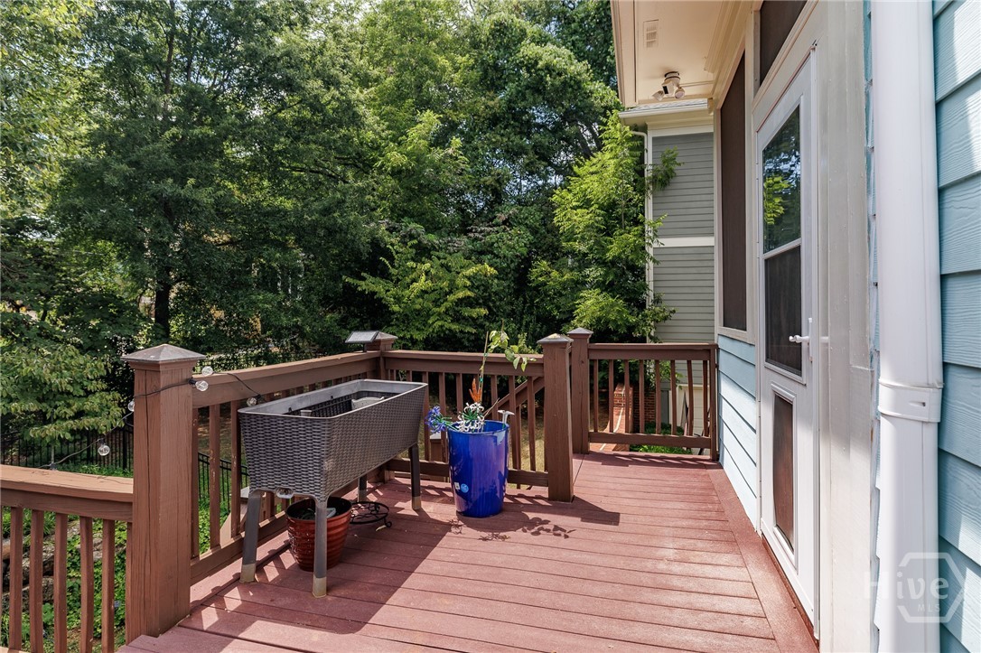 163 Easy Street