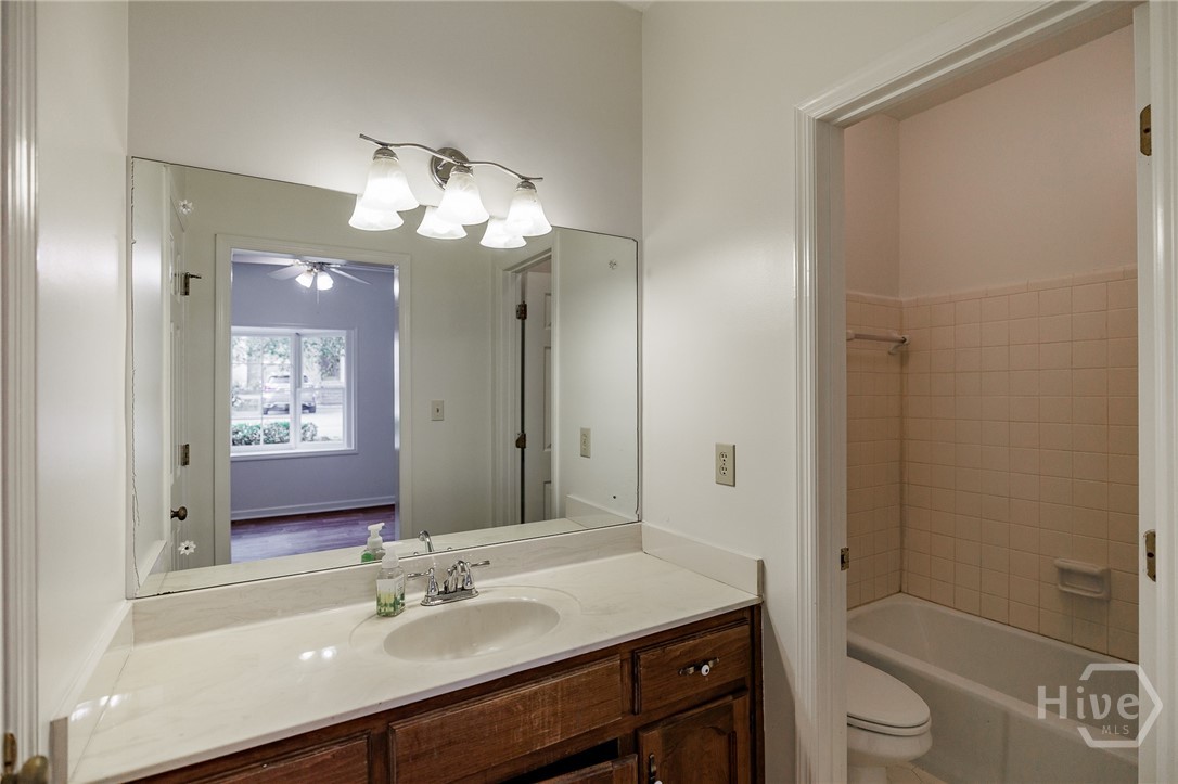 250 Cleveland Road 228