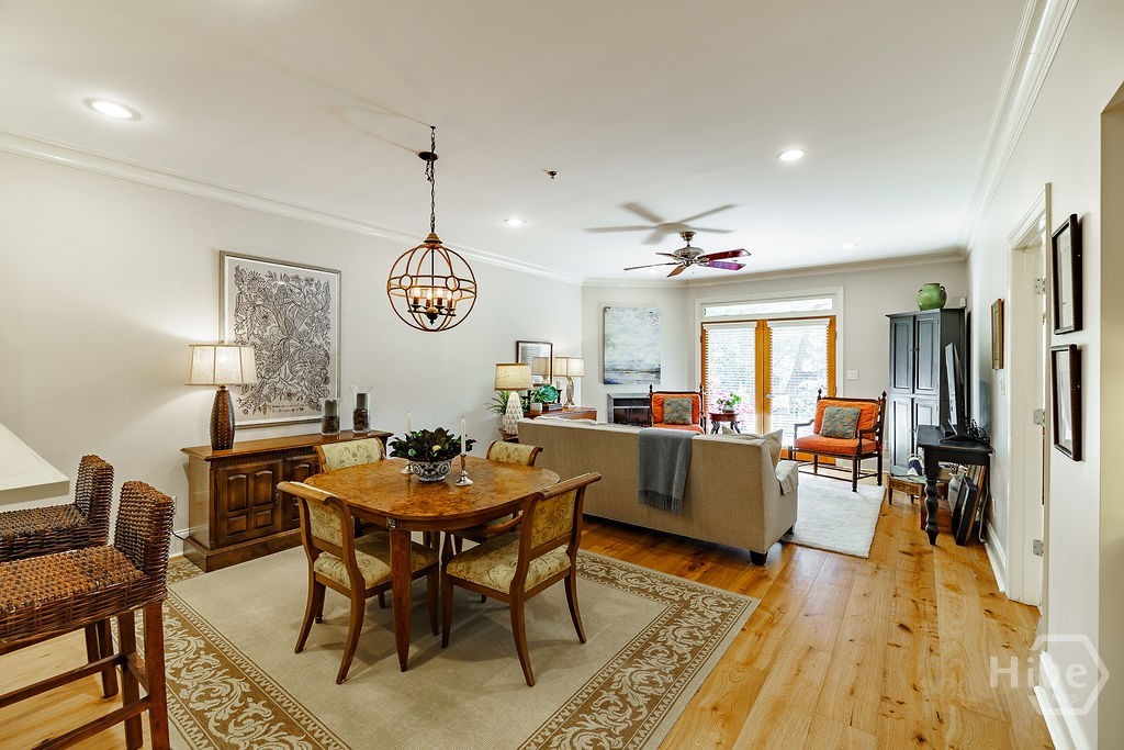 125 Woodlake Drive 207