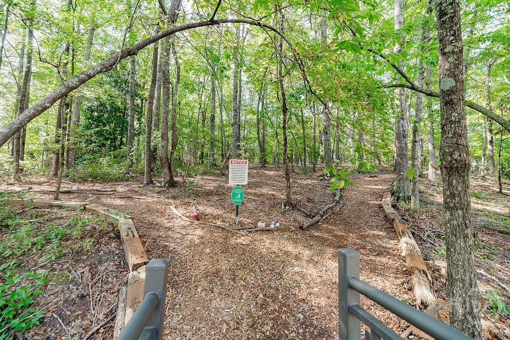 125 Woodlake Drive 207