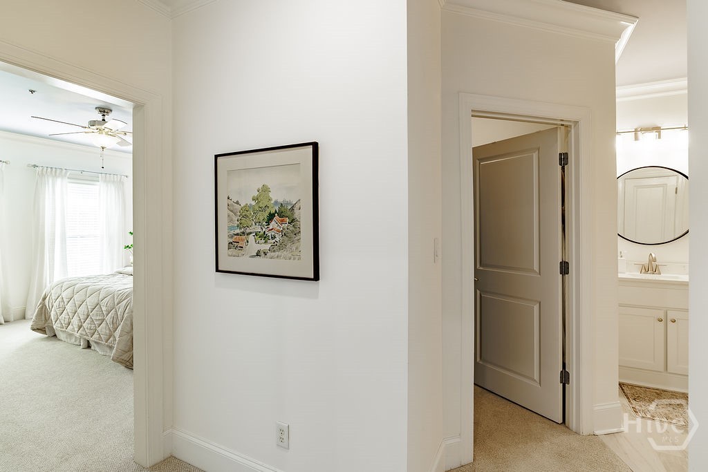 125 Woodlake Drive 207