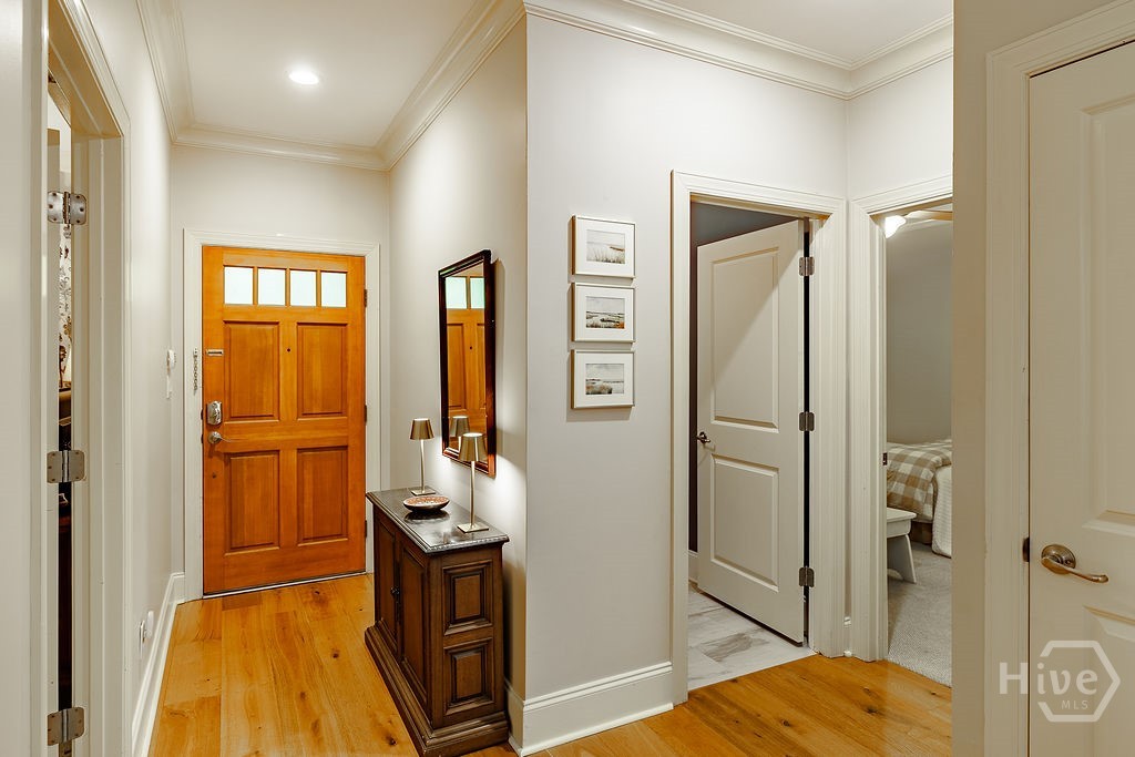 125 Woodlake Drive 207