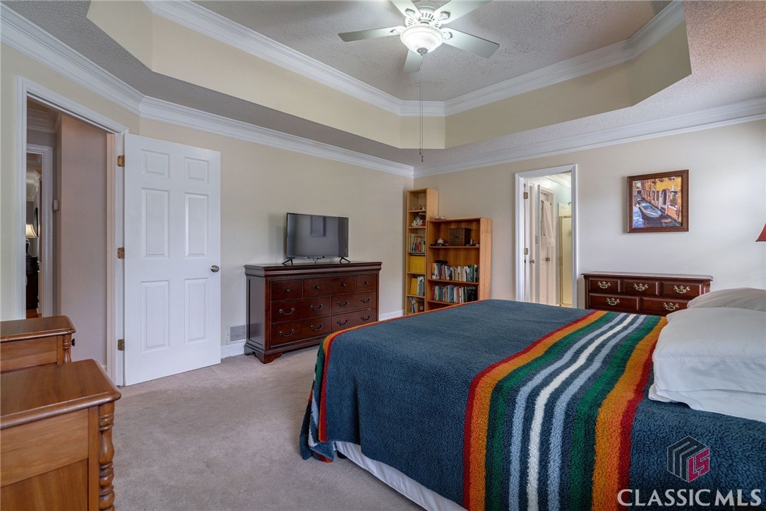 130 Woodhaven Ridge