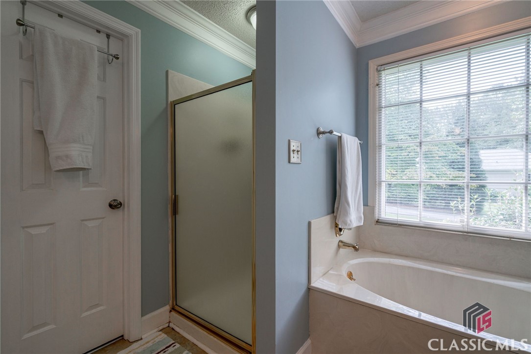 130 Woodhaven Ridge