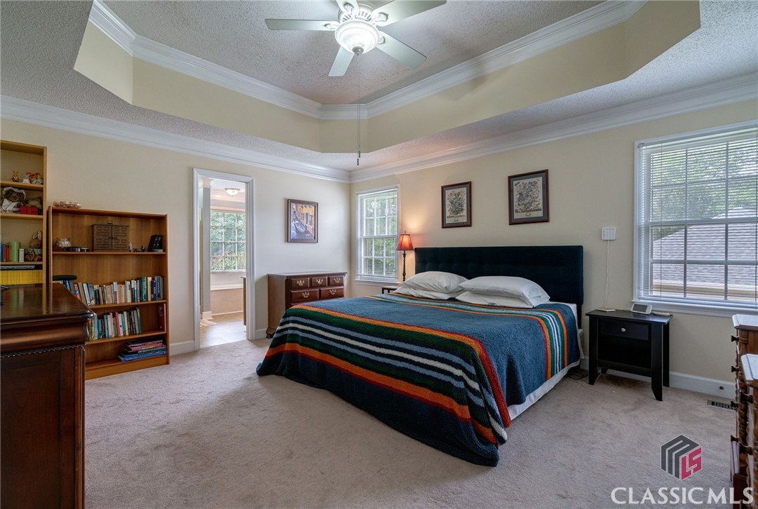 130 Woodhaven Ridge