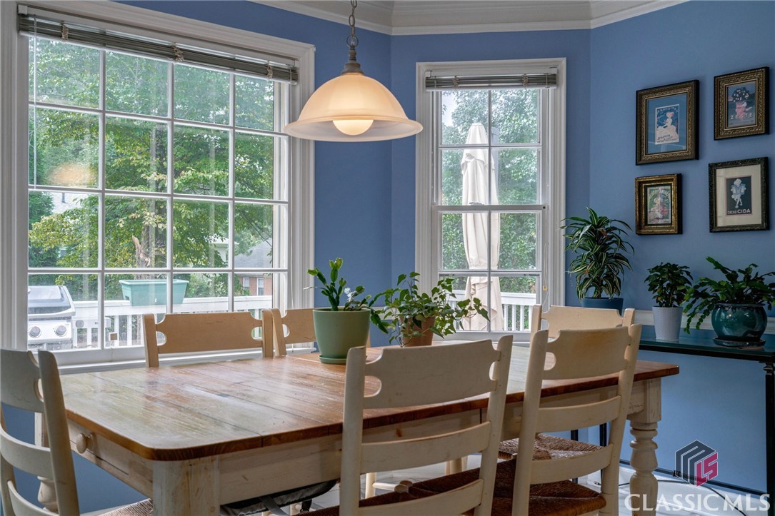 130 Woodhaven Ridge