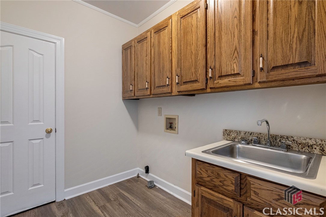 321 Chesterfield Road