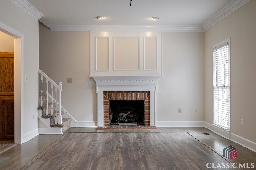 321 Chesterfield Road