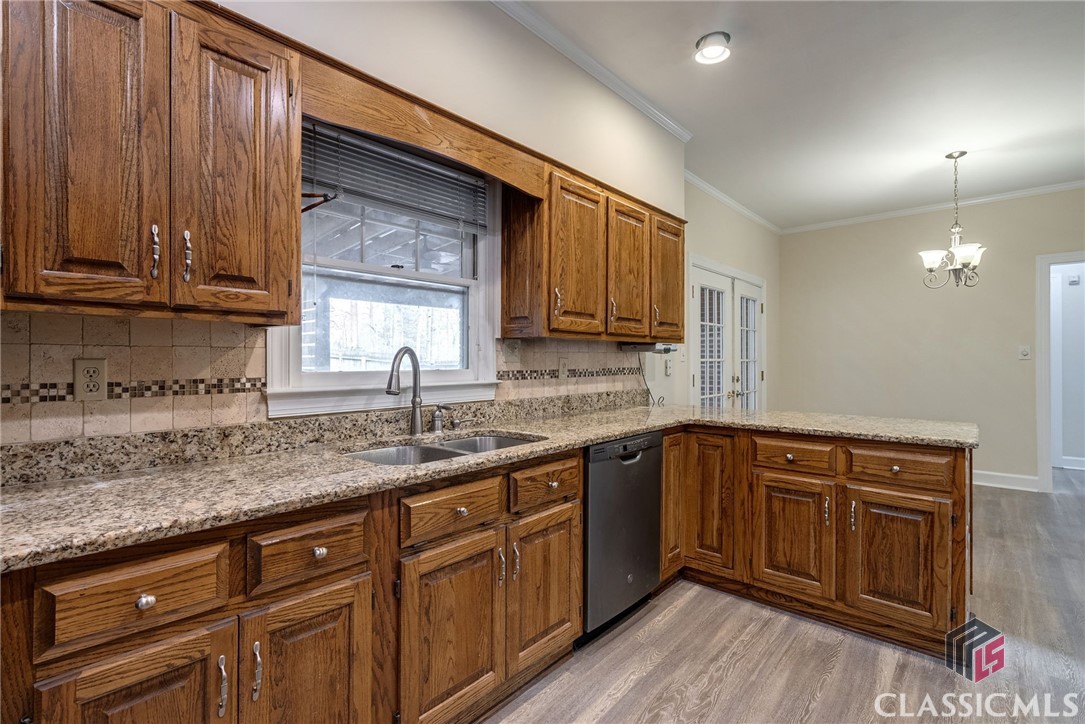 321 Chesterfield Road