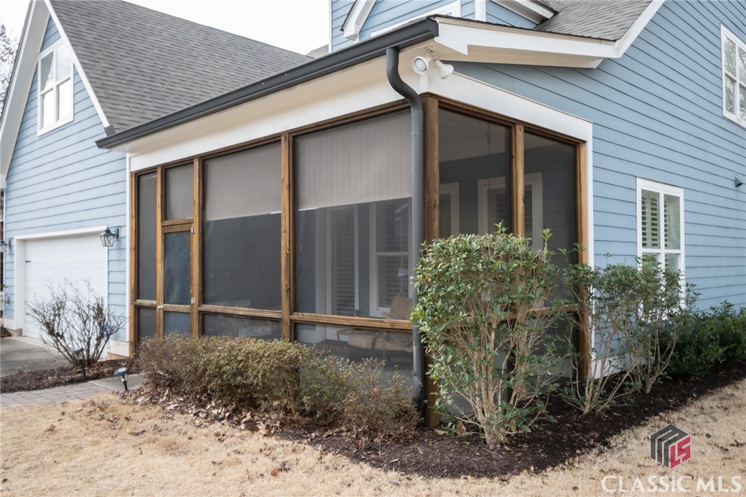 505 Red Bluff Drive