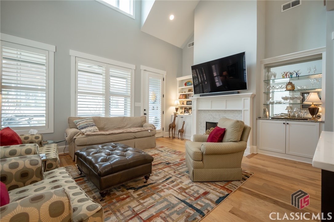 505 Red Bluff Drive