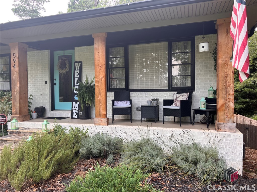 594 Forest Heights Drive